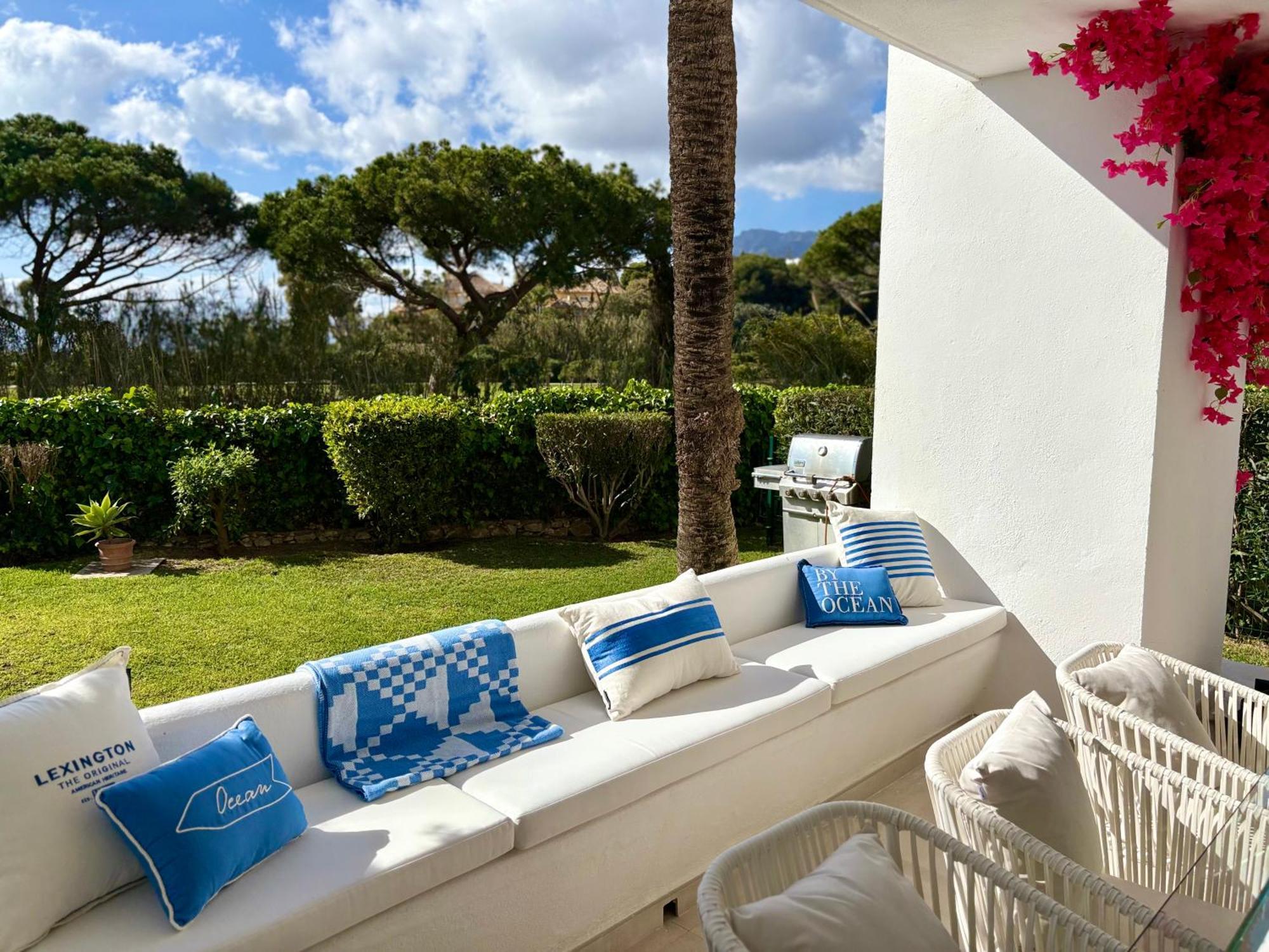 Monteros Palm Beach, Private Garden, Front Lejlighed